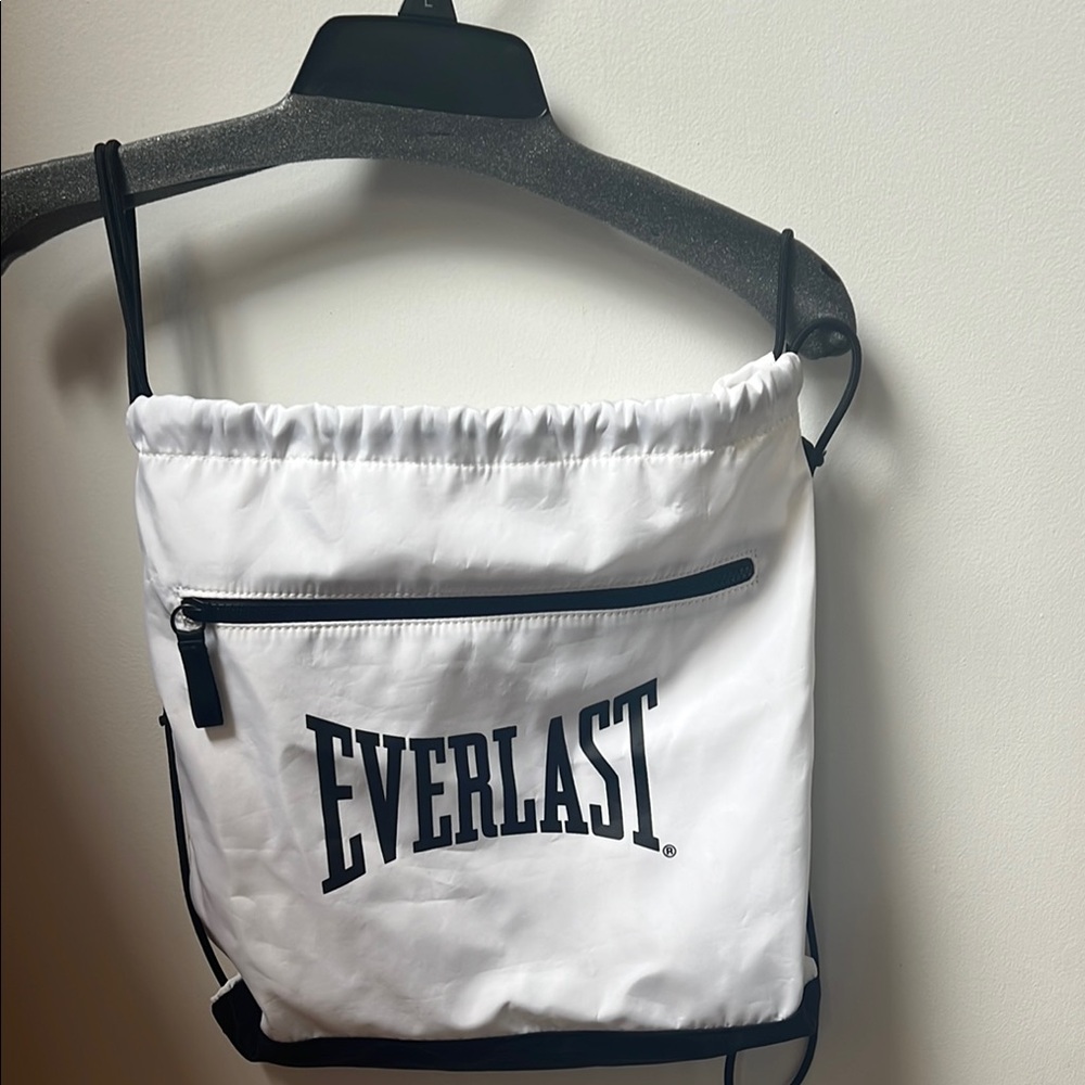Everlast White Drawstring Bag - image 1